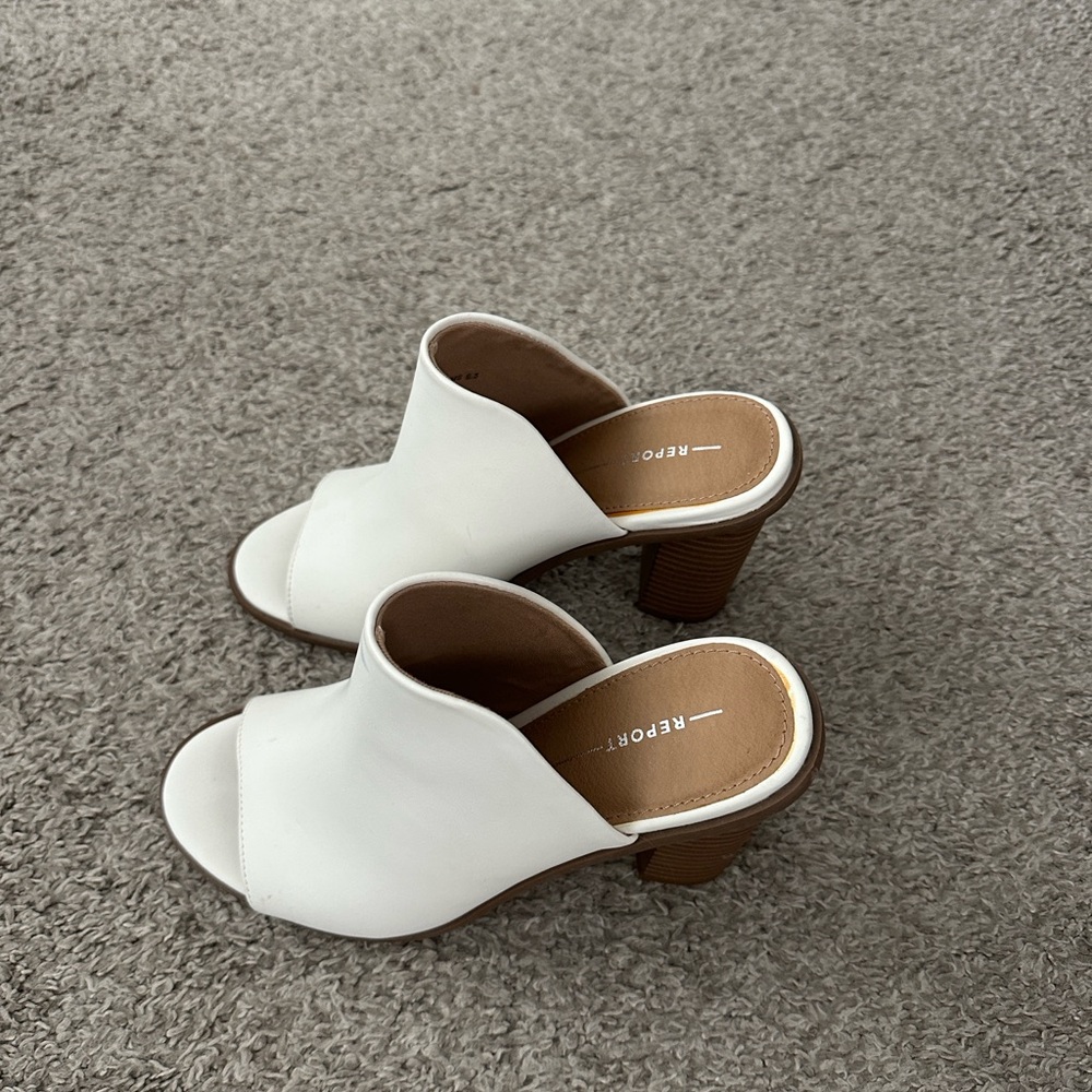 REPORT - 6.5 White Block Chunky Heel (NWOT)